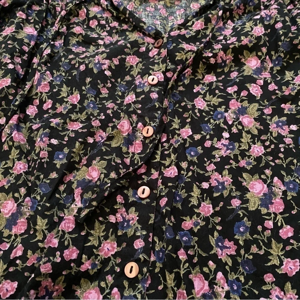 Free people meant to be floral blouse cotton size XS